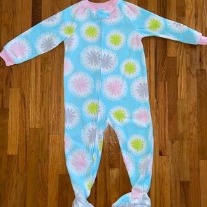 Girls fleece footed zip up 3T pajamas.  EUC 🌸